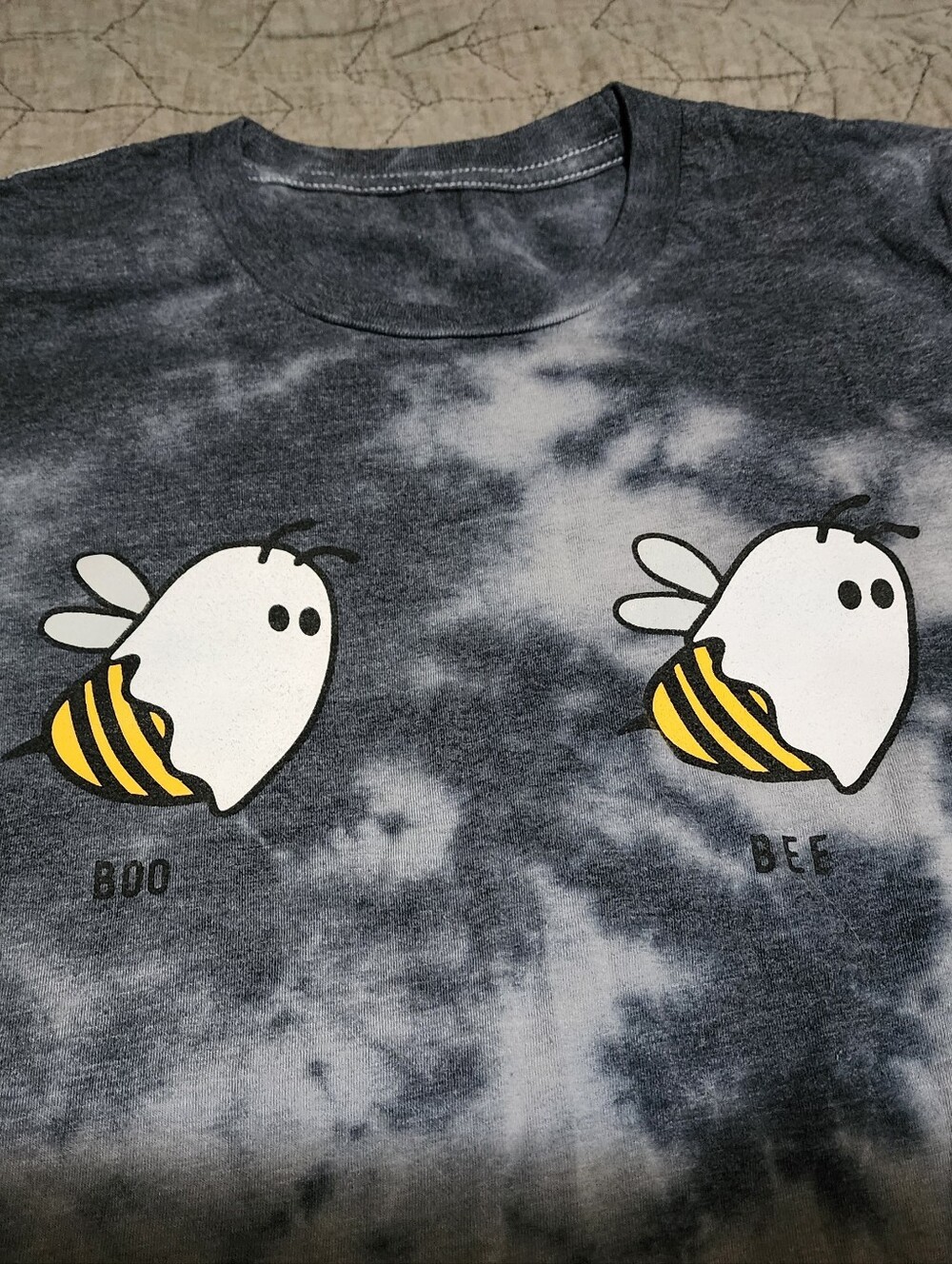 Kids Tie-Dye Ghost Bee Graphic Tee - Black & White